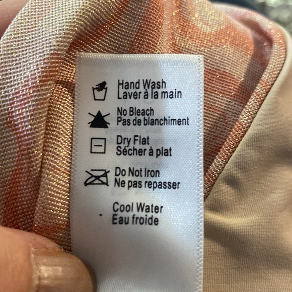 L*Space Brittany Bikini Top in All Swirled Up, Triangle Style, Size Medium, NWT - Picture 11 of 12